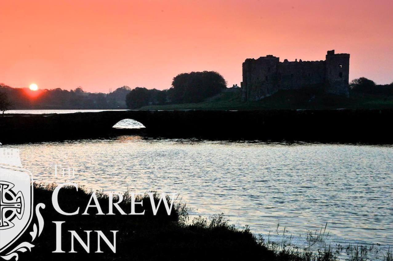Carew Inn Esterno foto